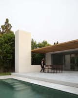 In Spain, a Brick Home Built in Place of an Old Tennis Court Is All Aces - Photo 14 of 14 - 