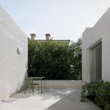 In Spain, a Brick Home Built in Place of an Old Tennis Court Is All Aces - Photo 6 of 14 - 