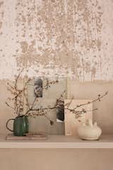Tactile, Earthy Materials Give a Bland Madrid Apartment Some Personality - Photo 8 of 16 - 