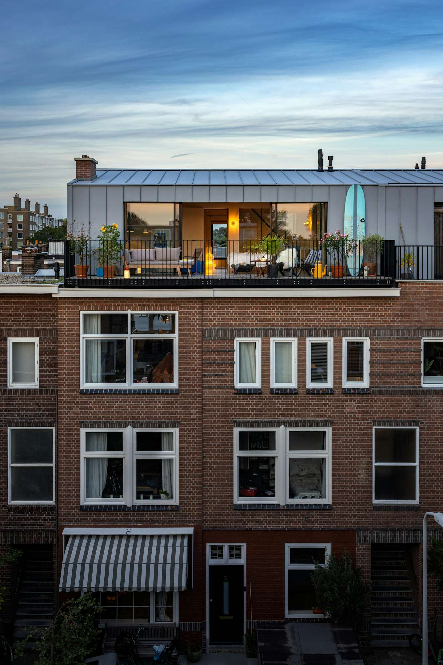 Photo 1 of 15 in A Rooftop Extension in the Netherlands Sets a New