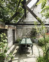 An Industrial-Chic Home With a Rooftop Garden Was Crafted From the Remnants of an 1890 Brewery - Photo 8 of 31 - 