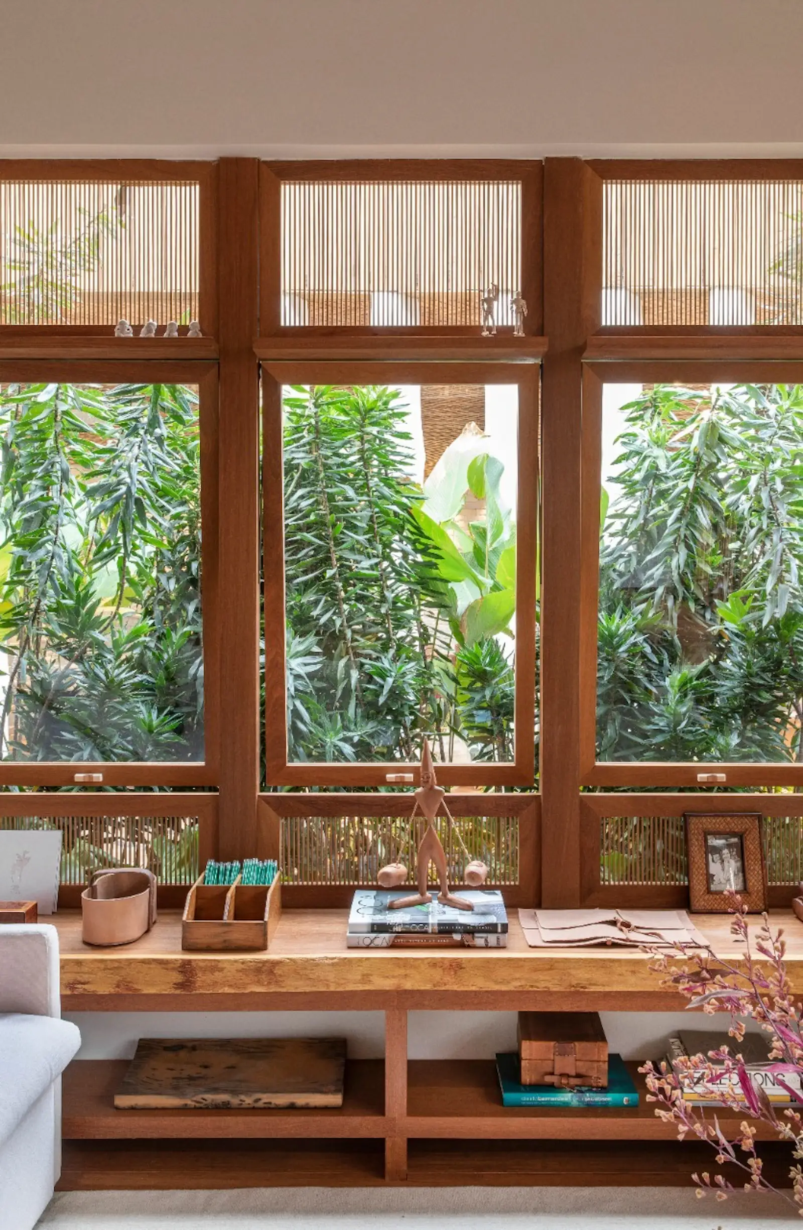 A Home in Brazil Is Partially Climate Controlled by Its Lush Plants - Dwell