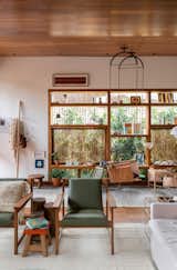 A Home in Brazil Is Partially Climate Controlled by Its Lush Plants - Photo 6 of 15 - 
