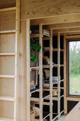 This Builder Is Making Tiny Homes With Hemp, Cork, and Wood. And They’ll Show You How to Do It - Photo 6 of 18 - 