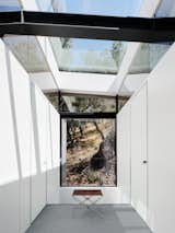This See-Through California Home Magically Hangs Above a Creek Bed - Photo 26 of 34 - 