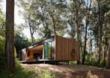 A Prefab Cabin Camouflaged in a South American Forest Glows From Within - Photo 9 of 15 - 