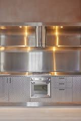 This Renovated London Flat Includes a Kitchen Designed Like a Kebab Shop - Photo 10 of 25 - 