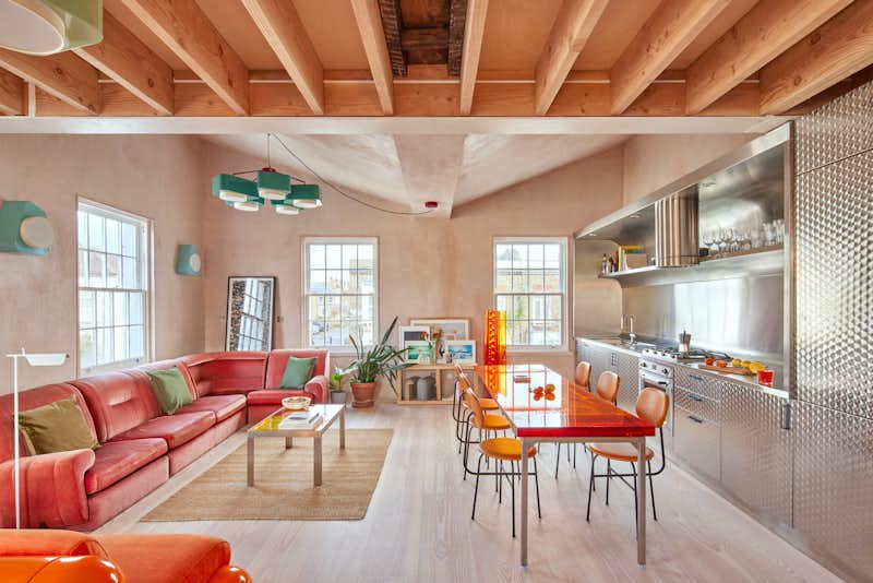 Photo 4 of 25 in This Renovated London Flat Includes a Kitchen Designed