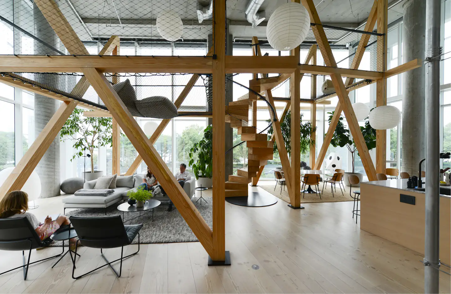 Curated visual reference: Visual Reference: A Wood Canopy With Netting Fills Out A Glass Wrapped