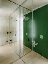 A Big Green Box Adds Flair and Function to an Open-Plan Berlin Apartment - Photo 11 of 17 - 