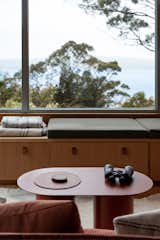 A Corrugated Steel Shell Gives Way to Warm Timber Interiors at This Cabin Retreat in Tasmania - Photo 13 of 27 - 