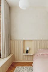 Weathered Brick Lends a Lived-In Feel to This Refreshed London Flat - Photo 17 of 20 - 