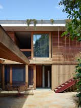 Overflowing Greenery Will Eventually Hide This Coastal Australian Home From the Street - Photo 8 of 32 - 
