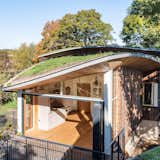 Creek Cabin by MAP Architecture and Jon Broome Architects