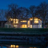 Creek Cabin by MAP Architecture and Jon Broome Architects