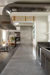 Creamy Tile Polishes Up a Brazil Apartment’s Rough Concrete Edges - Photo 20 of 22 - 