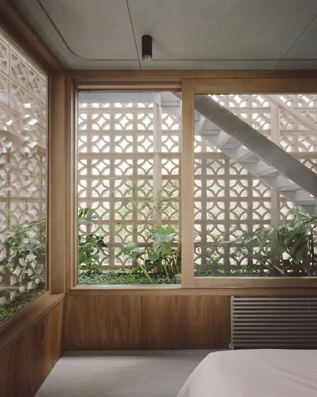 Photo 21 of 23 in Breeze Block Lovers, This Cottage Renovation in Australia Is for You - Dwell