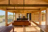 This South African Beach House’s Gently Curving Roof Combats Aggressive Winds - Photo 10 of 13 - 