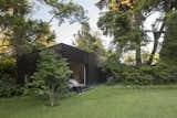 An Empty Buenos Aires Backyard Gets a Yoga Studio Filled With Intention - Photo 9 of 12 - 
