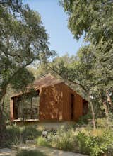 Cor-Ten Steel Cloaks a Set of Four Structures That Form a Texas Home - Photo 14 of 17 - 
