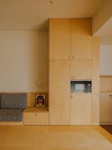 From Cabinets to Couches: Plywood Punches Up Nearly Every Corner of This Spanish Apartment - Photo 4 of 13 - 
