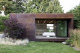 The Green Roof ‘Planter’ Softens This Cor-Ten Steel Backyard House in Seattle - Photo 8 of 11 - 