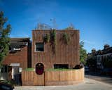 Peckham House in London Stands Out Thanks to Hit-and-Miss Brickwork