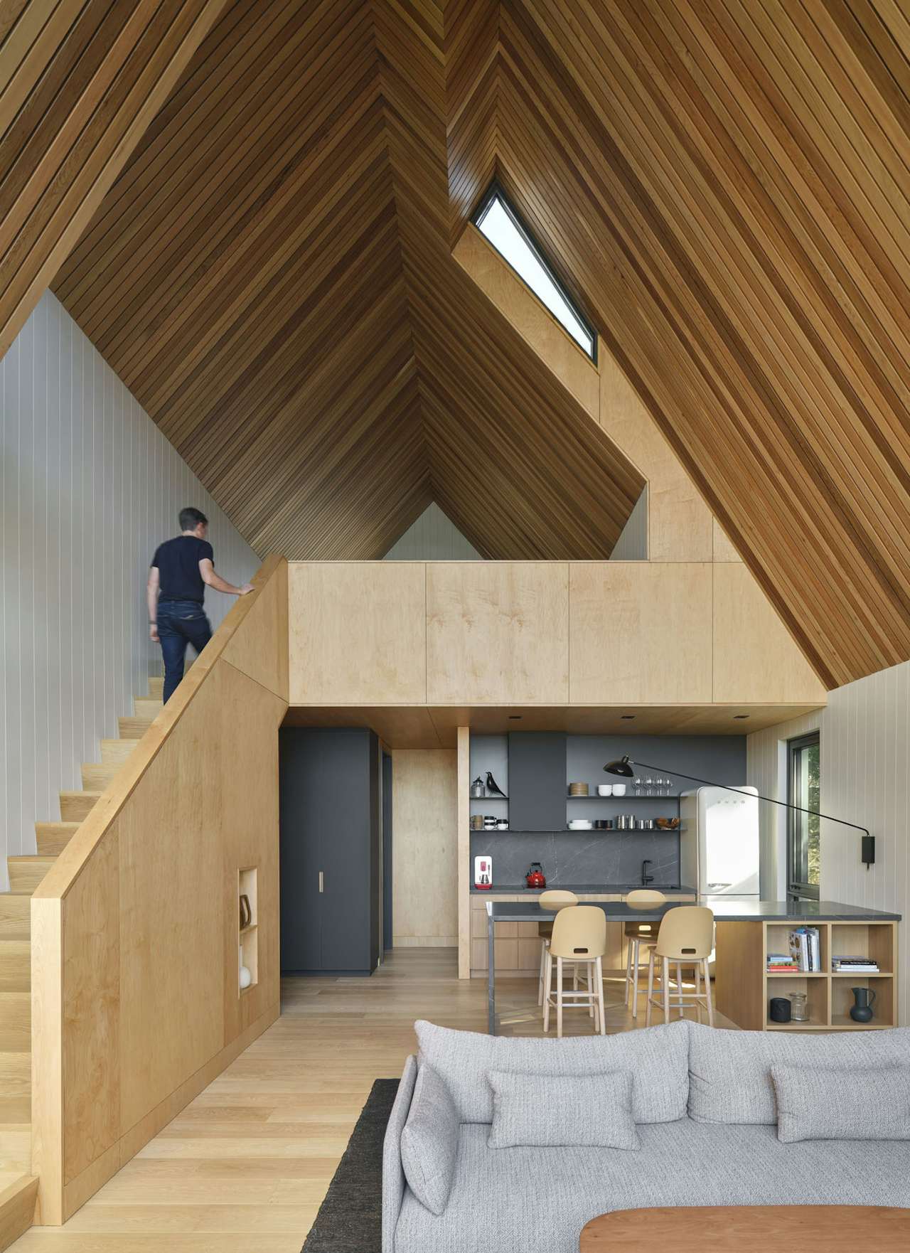 Photo 8 of 16 in This Compact Canadian Home Reimagines The Classic Log ...