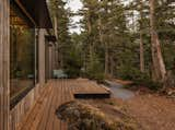 This Remote Orcas Island Getaway Was Constructed Without Removing a Single Tree - Photo 18 of 22 - 