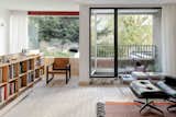 Red Steel and Brick Enliven a ’70s Rowhouse Renovation in London - Photo 12 of 15 -