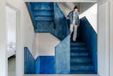 An Electric-Blue Stair Energizes a Tired London Coach House