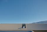 Corrugated Steel Completely Covers This Mountain Home in New Zealand - Photo 15 of 16 - 