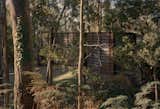 A Metal Shell Keeps This Australian Retreat Cool—and Fire Safe - Photo 10 of 12 - 