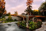 A Pristine Bay Area Home by a Lloyd Wright Protégé (Somehow) Had Room for Improvement