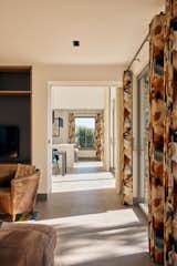 This U.K. Home’s Oz-Green Shell Is Actually a Sustainability Move - Photo 7 of 14 - 