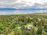 This $1.4M Alaskan Cabin Answers the Call of the Wild - Photo 4 of 14 - 