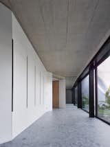 The Site Had Great Views, But Bad Sunlight. The Solution? A Hovering Home That Juts Out - Photo 11 of 20 - 
