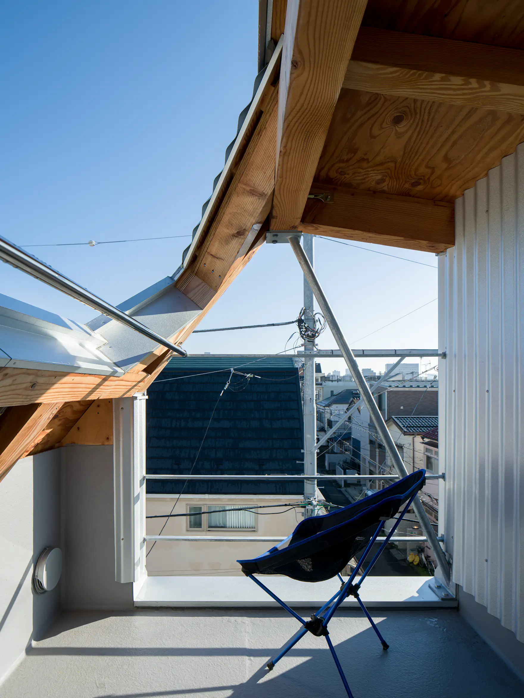 Photo 10 of 10 in This Extremely Narrow Tokyo Home Was Supposed to Be ...
