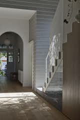 Batten Screens Wrapping This Renovation in Australia Are Bold. The Interiors Are Even Bolder - Photo 11 of 19 - 