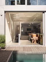 An Enviable Home Office Caps This Duplex Renovation in Montreal - Photo 7 of 20 - 