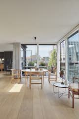 Underfloor Heating, a Wine Room, Floor-to-Ceiling Windows—in a Houseboat? - Photo 8 of 19 - 