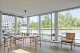 Underfloor Heating, a Wine Room, Floor-to-Ceiling Windows—in a Houseboat? - Photo 9 of 19 - 