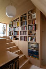 In Norway, a Celebrated Artist Adds a Creative Space to the Backyard of Her Childhood Home - Photo 6 of 17 - 