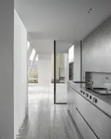 An Eye-Catching Aluminum Pavilion Tops This Renovated London Penthouse - Photo 7 of 13 - 