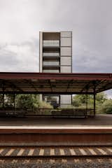 Retro Glass Bricks Stack to the Sky at This Australian Apartment Building - Photo 5 of 17 - 