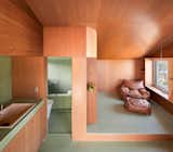 A South Korean Couple Build a Place to Retire on Land They Farmed for More Than a Decade - Photo 12 of 16 - 