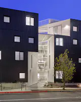 This Housing Complex in West Los Angeles Is an Experiment in Coliving - Photo 5 of 11 - 