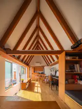 In Tokyo, Four Volumes Form a Miniature “Village” Where a Family Writes, Draws, and Plays Music - Photo 11 of 15 - 