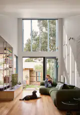 You’d Never Guess This Quiet-Looking Australian Home Has a Soaring Living Space - Photo 9 of 14 - 