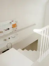 The Staircase in This Small Spanish Apartment Hides a Secret Toilet - Photo 8 of 14 - 